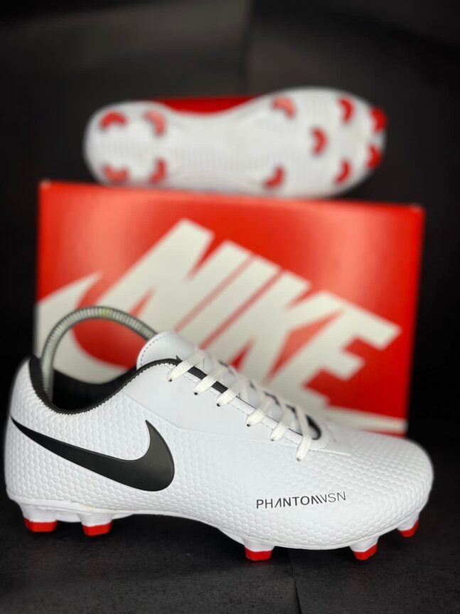 Chuteira Campo Phanton Masculino Nike Branco