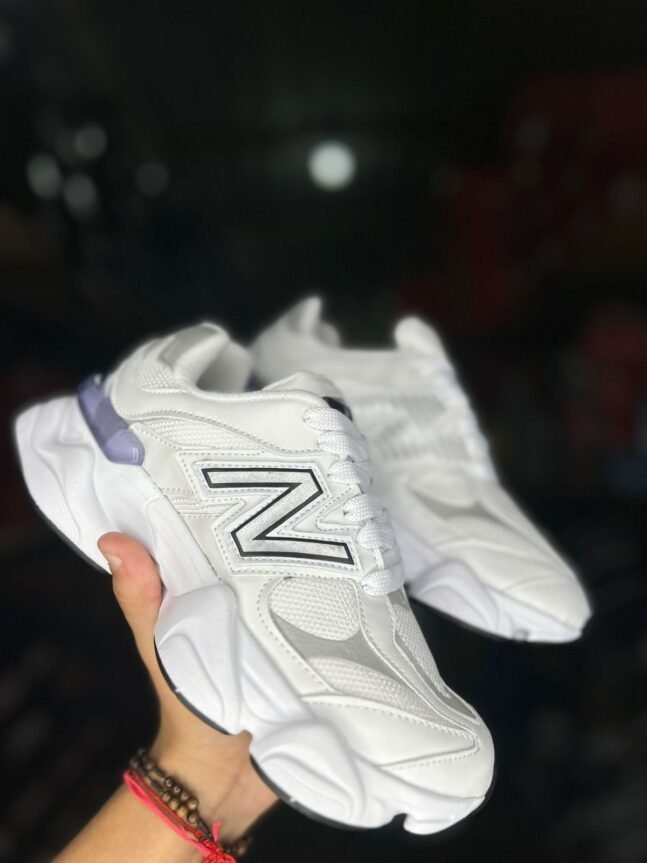 Tênis 9060 Premium New Balance Branco/Prata